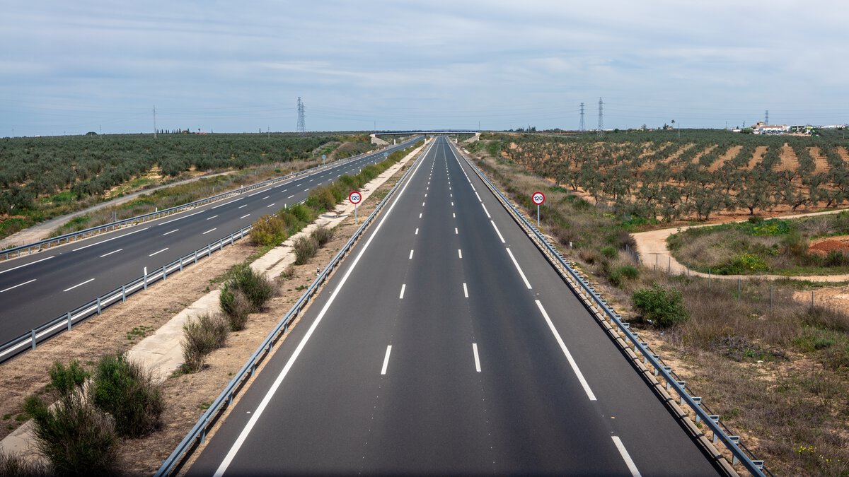 Distance-Between-Mumbai-and-Ganpatipule