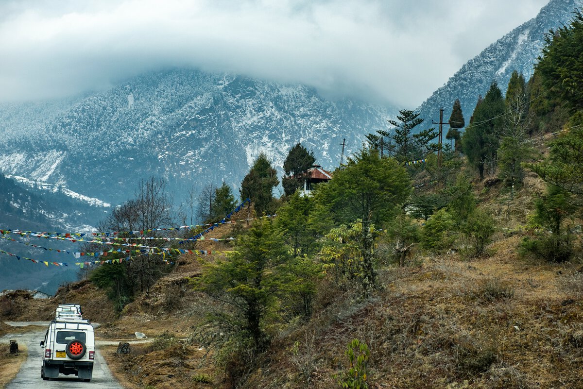 How to reach Uttarakhand by road