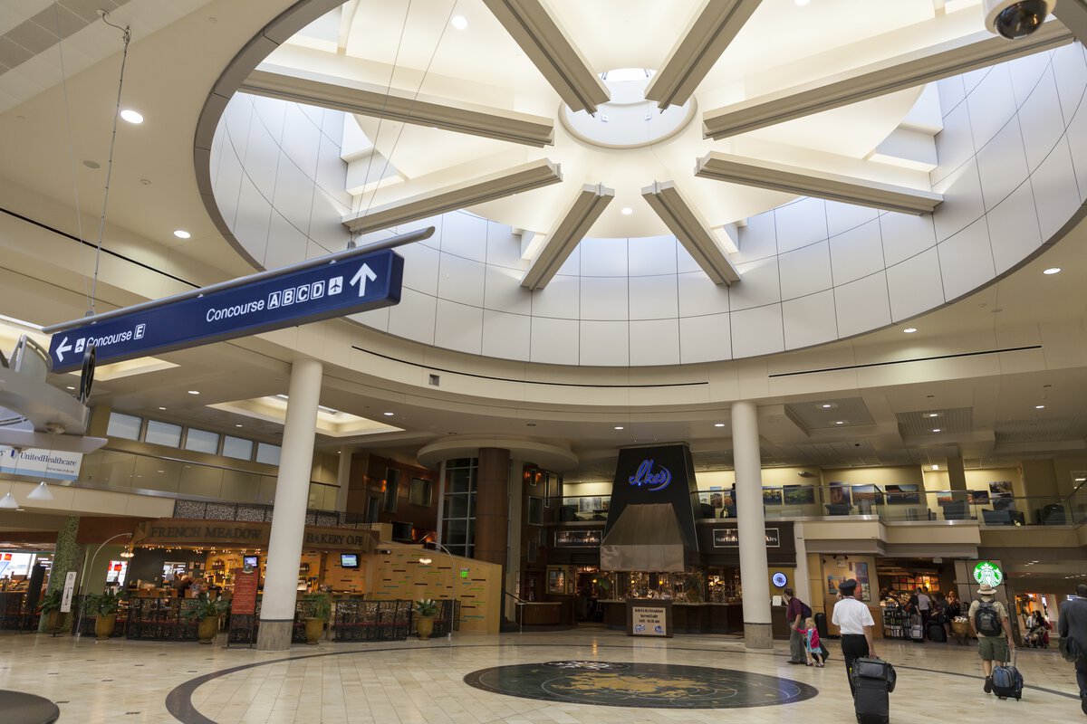 Minneapolis-Saint Paul International Airport (MSP)