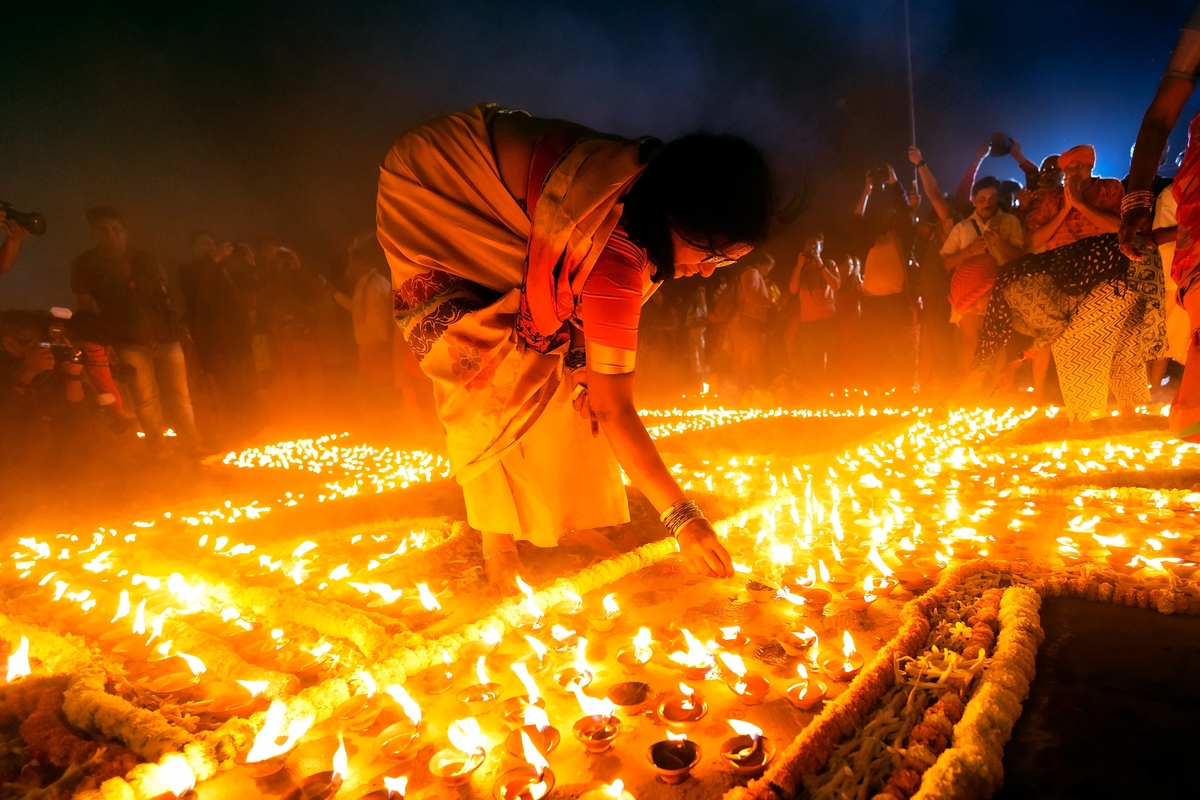 Other-Famous-Cities-in-Uttar-Pradesh-with-Unique-Diwali-Celebrations