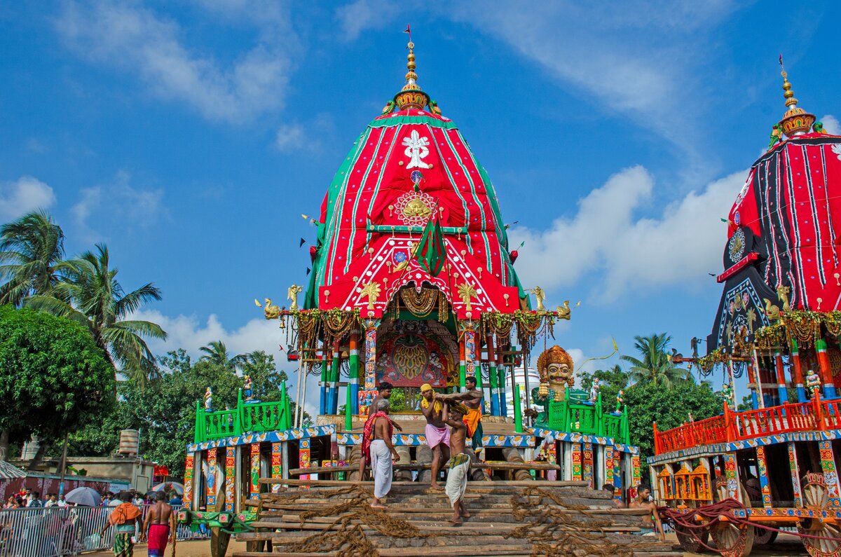 Puri-Odisha--Sacred-Seaside-Celebrations