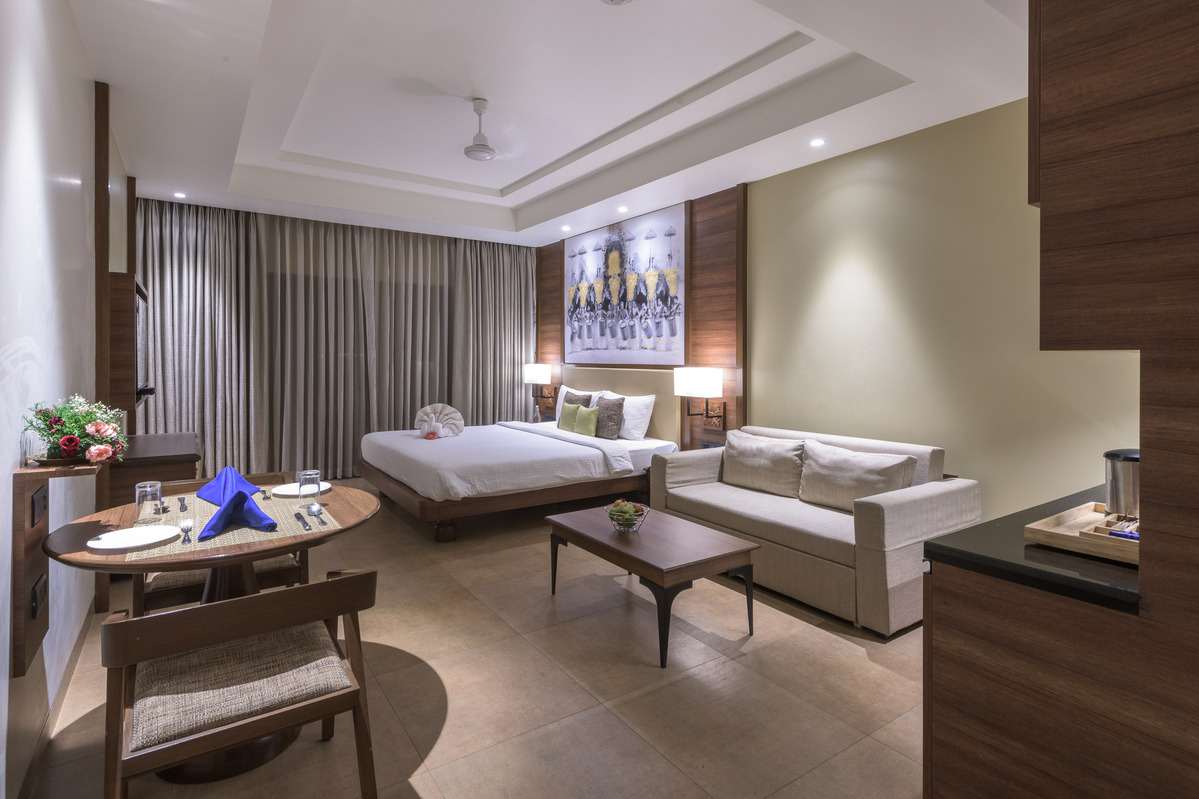 Stylish-Accommodations-on-Land