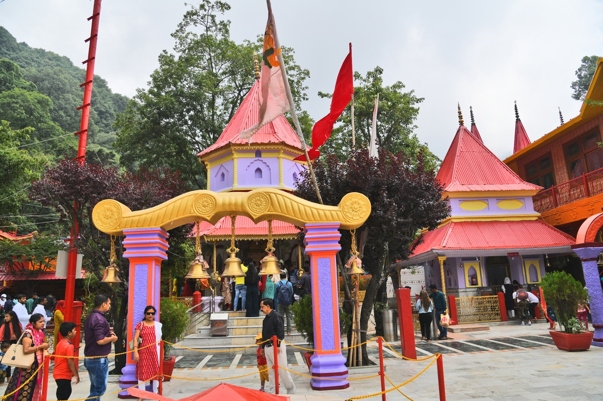 Top-Attractions-in-Nainital Top-Attractions-in-Nainital