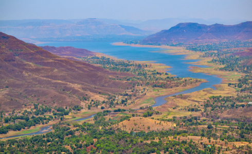 Elphinstone Point In Mahabaleshwar