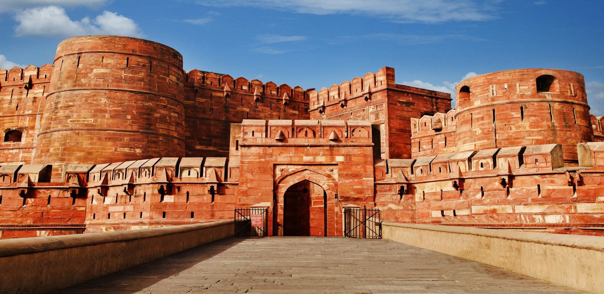 Places to Visit in Agra - Agra Fort