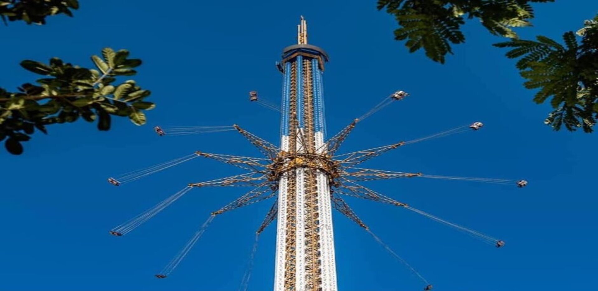 Take The Highest Swing Ride In The World In Dubai