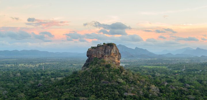 Sri Lanka Travel Guide