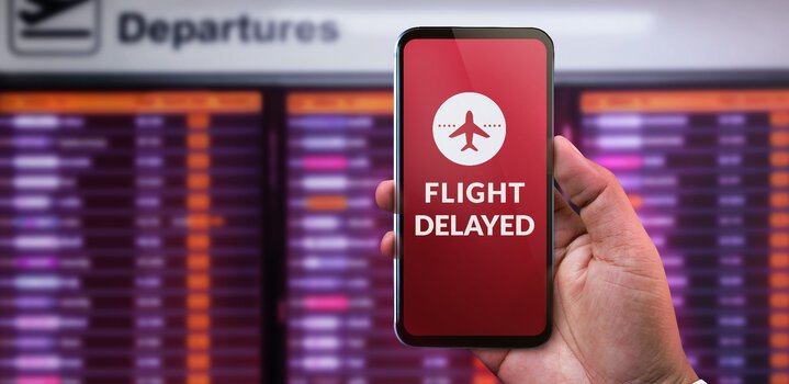 Travel Advisory Issued by Delhi's IGI Airport for Air Passengers Amid Zero Visibility Due to Fog