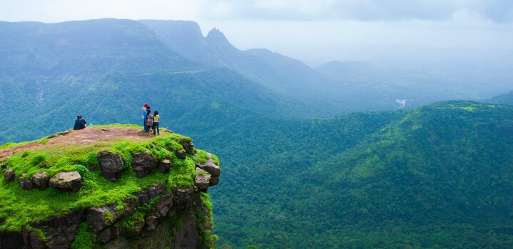 How to Reach Matheran