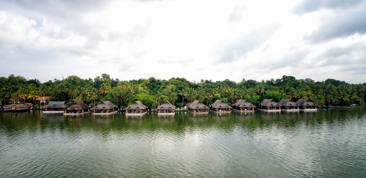 best time to visit ashtamudi