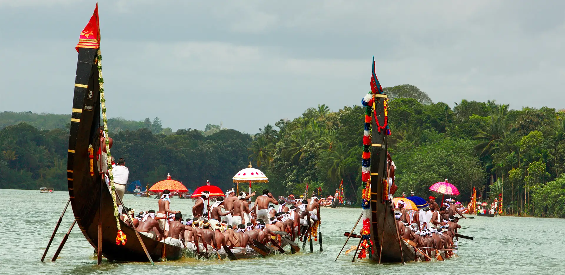 snake boat race in Kerala