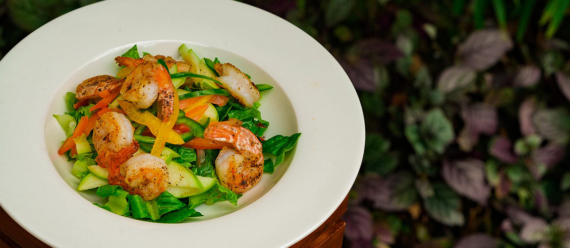 Tasty and Healthy Grilled Prawns with Green Apple Salad Recipe You Must Try!