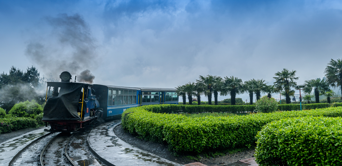 How to Reach Darjeeling and What to Do There