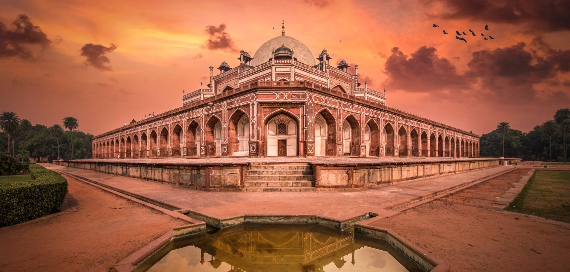 Top 6 Monuments Built by the Mughals in India You Must Visit