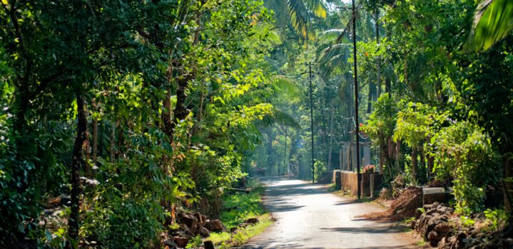 mumbai to ganpatipule distance