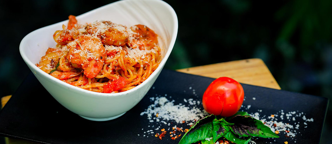 Make Your Sunday Special with This Simple and Delicious Prawns Pasta Arrabiata Recipe