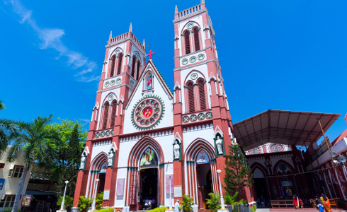 Basilica Sacred Heart of Jesus - Places to Visit Pondicherry