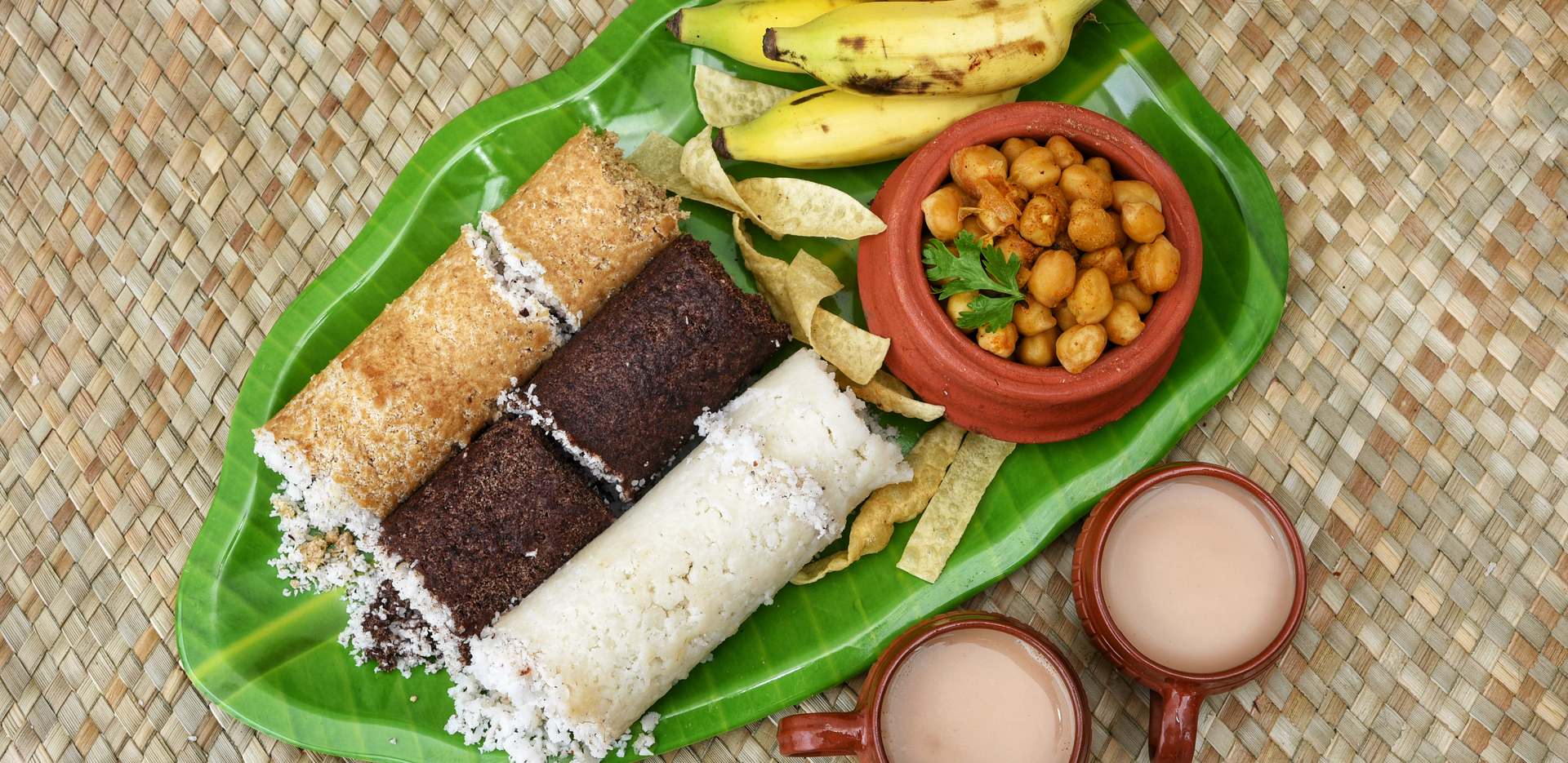 Puttu and Kadala Curry