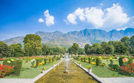 How to Reach Srinagar