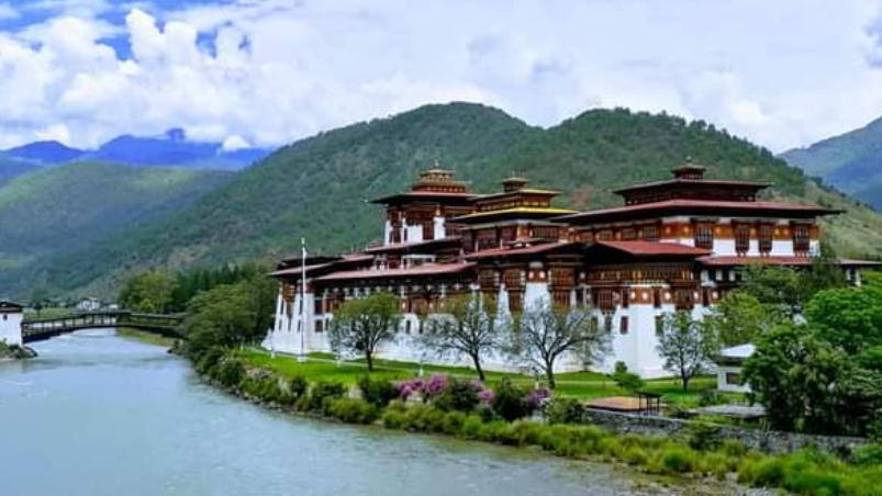 Enjoy Punakha Bhutan The Happiest Country of the World with CM