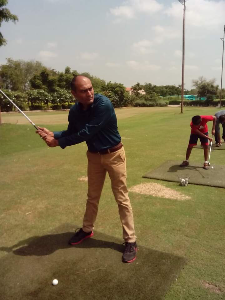 Enjoy Golfing and feel like a modern King with CM Kensville